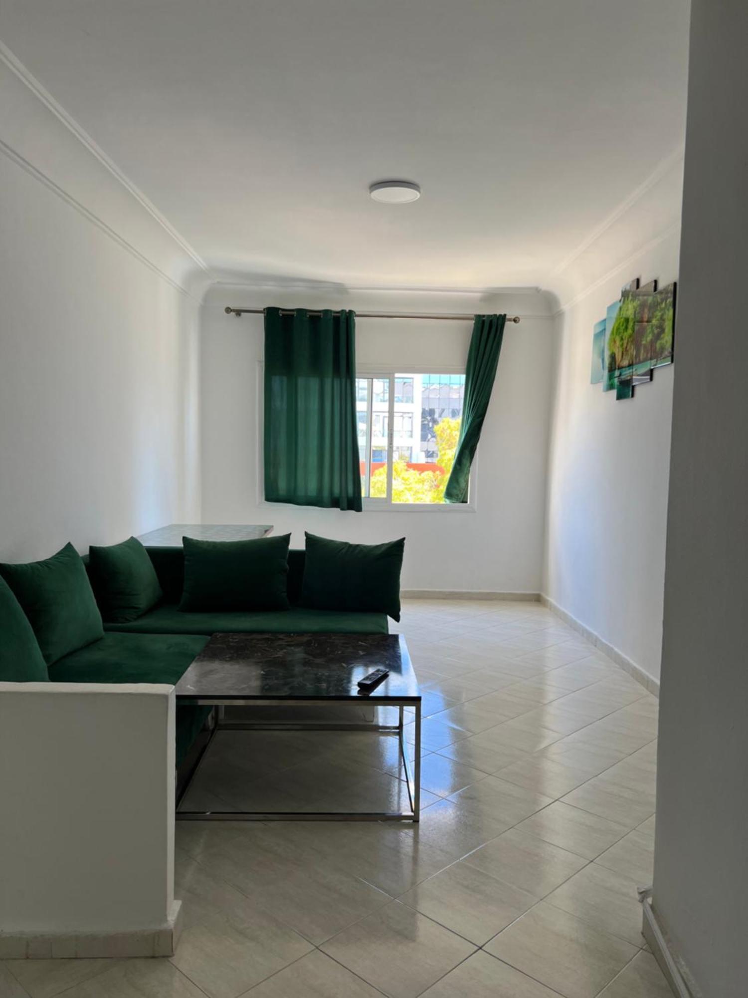 Malabata Apartment *